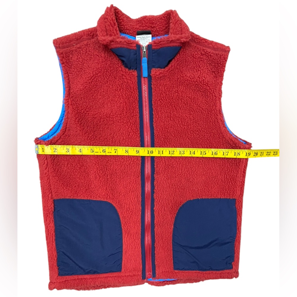 Patagonia- Fleece Full‎ zip Vest- XL- Like new!!! - Picture 2 of 3